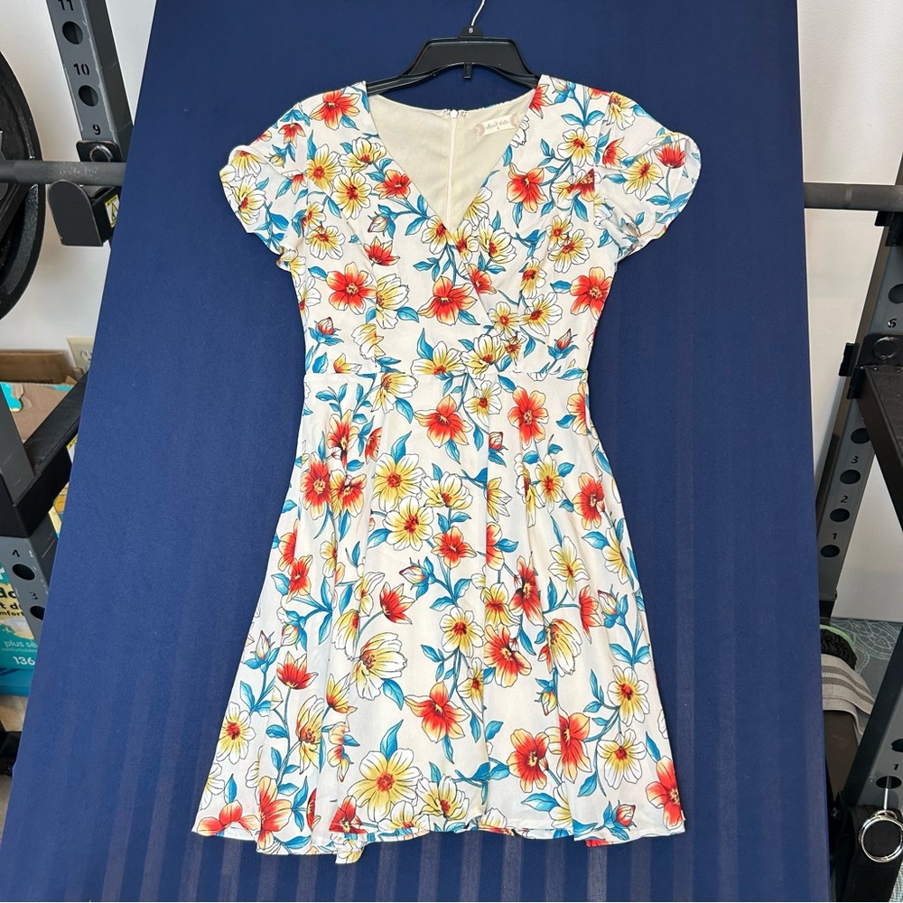 Altar'd State Floral Dress with Red‎ and Blue Accents Size S